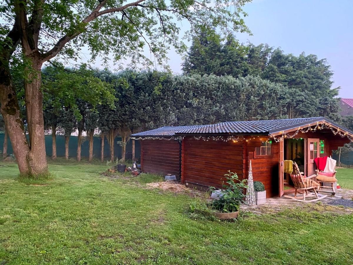 Le Chateau De Frankie Spas-Saunas Grand-Reng Exterior photo